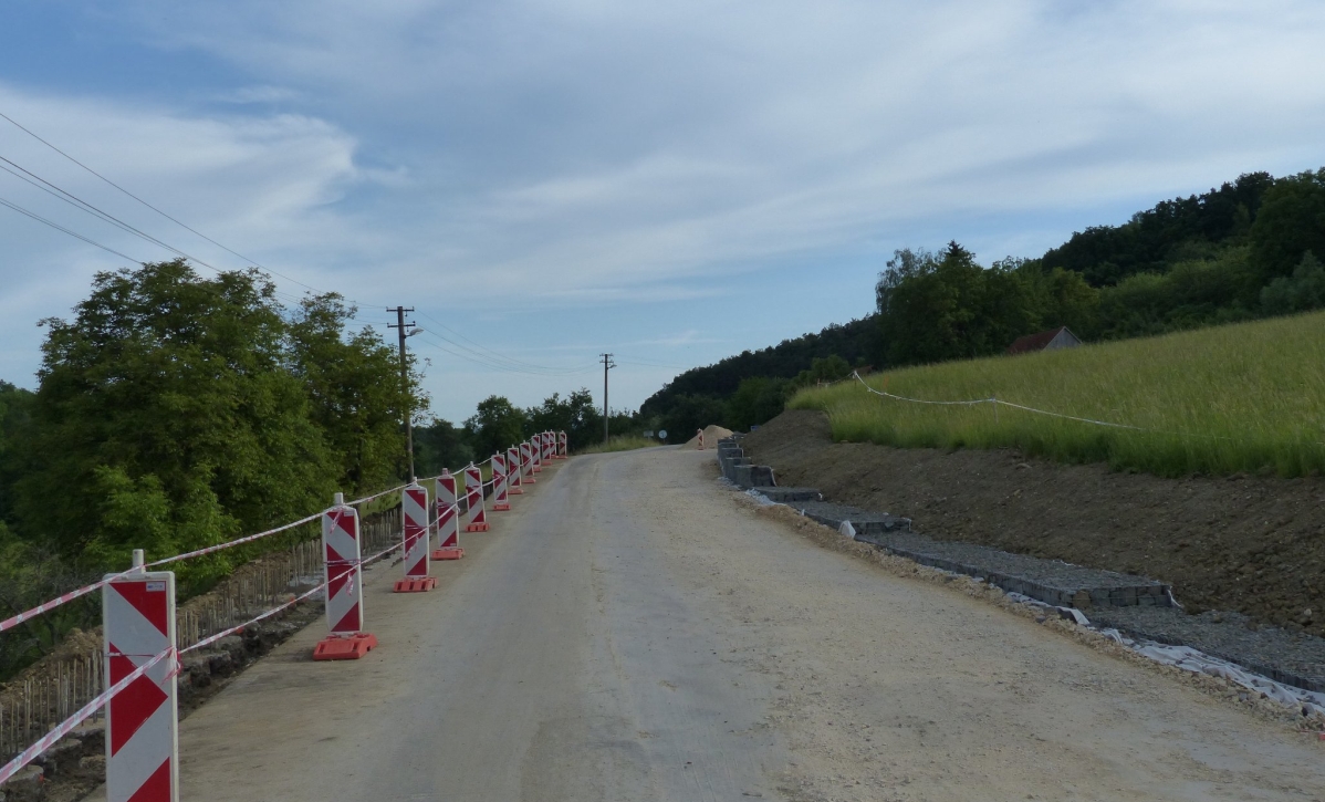 Kraj podpořil stavební úpravy silnice vedoucí z Luhačovic do Kladné – Žilína